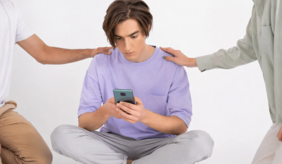 Adolescencia y redes sociales: el impacto de crecer sin límites digitales