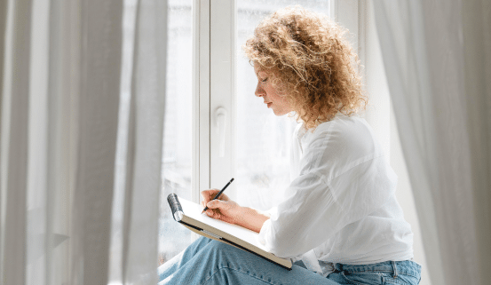 Terapia de Aceptación y Compromiso (ACT): comprender la relación entre pensamientos, emociones y conducta